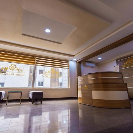 Phoenicia Suites Wupa Eksteriør bilde